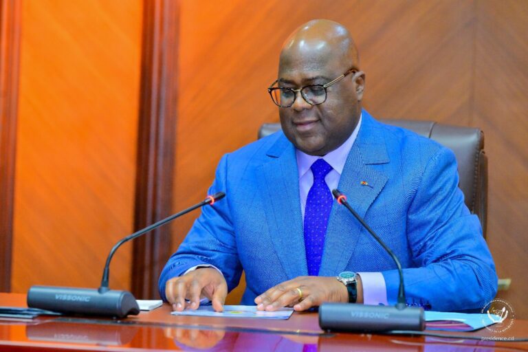 RDC : des proches de Félix Tshisekedi visés par une plainte pour corruption en Belgique
