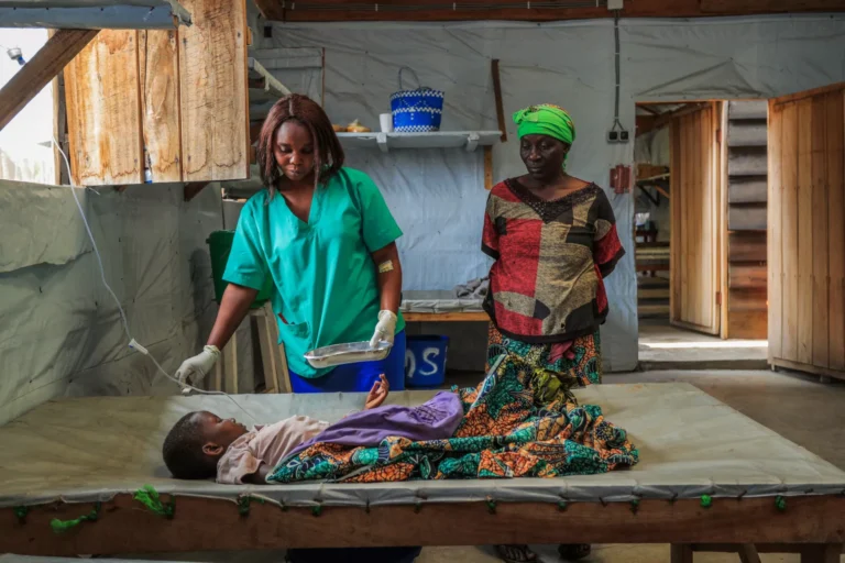 Épidémie de choléra au Maï-Ndombe : 233 cas suspects, 30 décès enregistrés en RDC