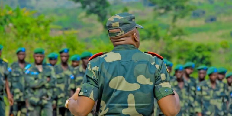Nord-Kivu et Ituri : le gouvernement proroge l’état de siège face à une insécurité persistante