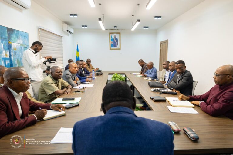 Kinshasa : le gouvernement apaise les craintes autour du SERNIE