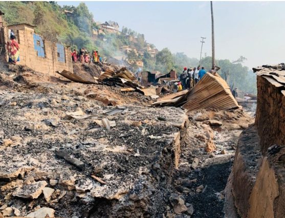 Bukavu : Plus de 100 maisons calcinées à Kadutu, une fillette de 10 ans perd la vie dans un incendie nocturne