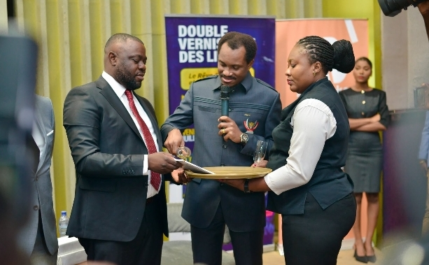 Entrepreneuriat en RDC : Don Israël Mbuyi dévoile deux livres pour inspirer la jeunesse et repenser le rêve congolais