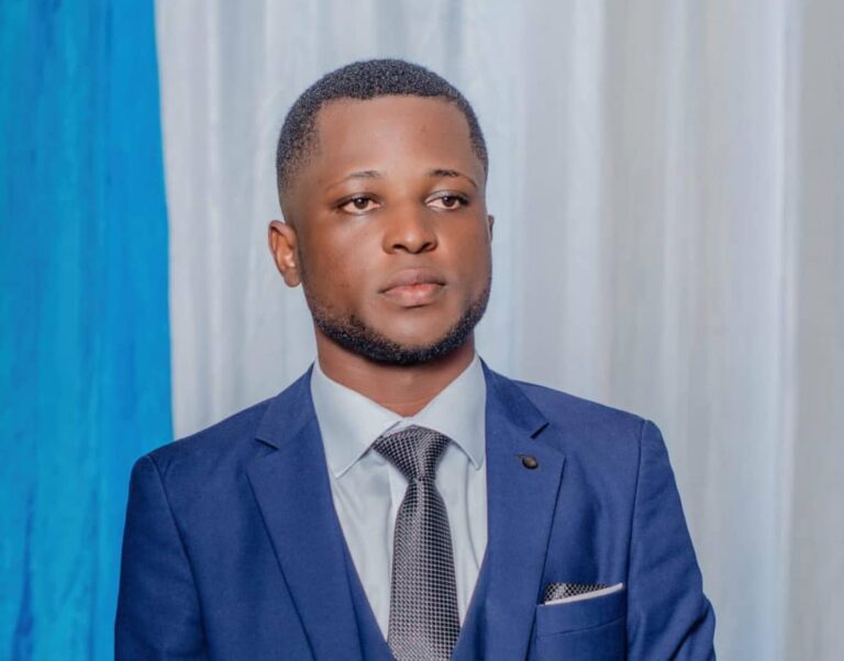 RDC : Biographie de Abdoul Ulafia  – Journaliste et Fondateur de YOKA INFOS à Kisangani