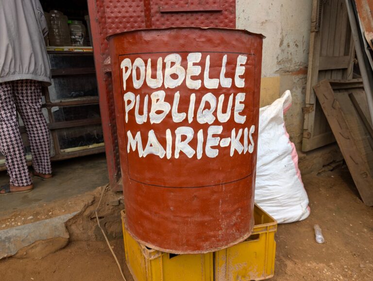 Kisangani : dotation des poubelles publiques, entre espoir et scepticisme