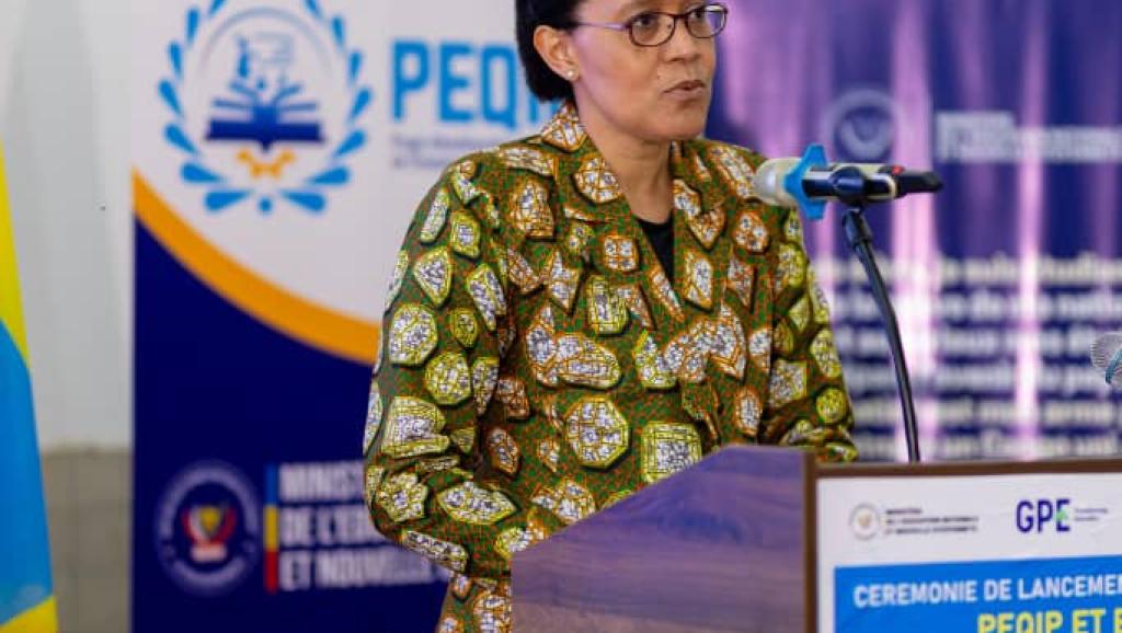 Kivu : la ministre Raïssa Malu salue la force des élèves face à la guerre 2 Raissa Malu