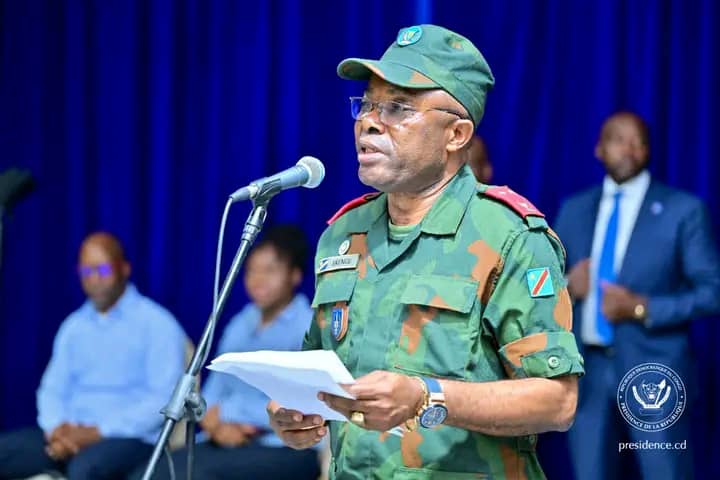 Sud-Kivu : Sylvain Ekenge appelle les Wazalendo à éviter les divisions à Uvira