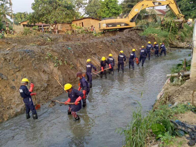 Kisangani : Integral Solutions en action contre les inondations