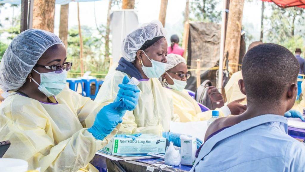 RDC : Les hôpitaux sommés de soigner toute urgence vitale sans condition de paiement 2 109239701 ebolanew
