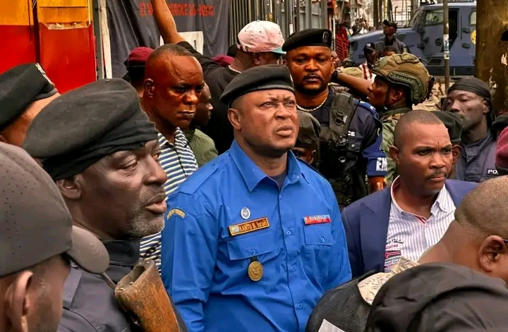 Kinshasa : La PNC critiquée après la diffusion des vidéos d’une arrestation jugée inhumaine