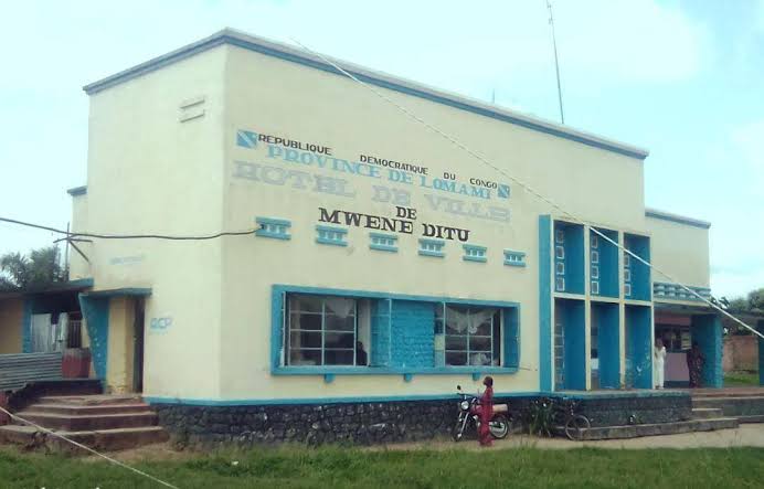 Lomami : Un présumé voleur brûlé vif par la foule à Mwene-Ditu, la justice populaire frappe encore
