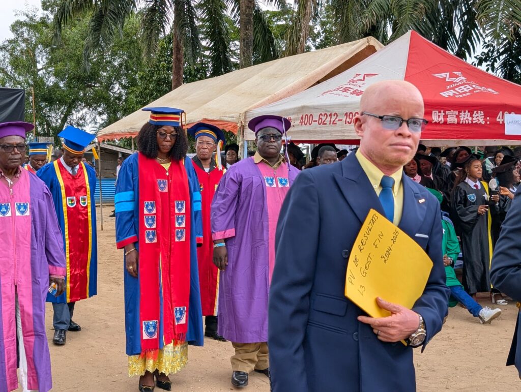 Kisangani : 75 nouveaux diplômés de l’UMC font leur entrée sur le marché de l’emploi 4 IMG 20250930 WA0047