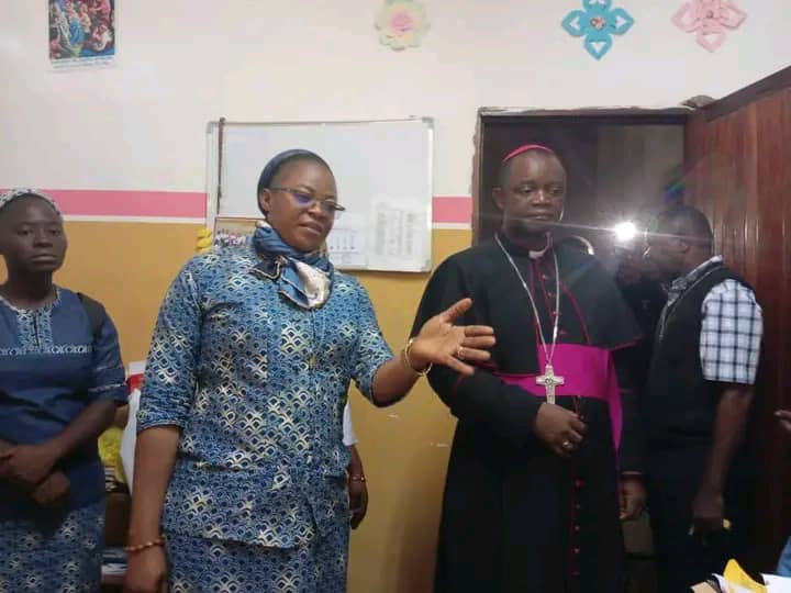Kisangani : Nuit de terreur à Saint Paul Kibibi, des hommes armés dépouillent le couvent des prêtres