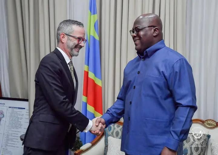 Kinshasa : Félix Tshisekedi s’entretient avec les représentants de la France et du Qatar à la Cité de l’Union africaine