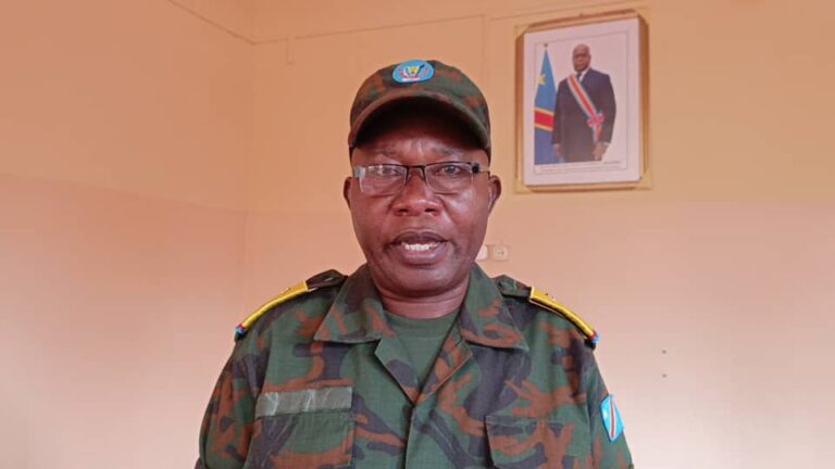 Nord-Kivu : 58 ex-combattants du M23 se rendent aux FARDC et appellent leurs compagnons à quitter la rébellion 1 Nord-Kivu : 58 ex-combattants du M23 se rendent aux FARDC et appellent leurs compagnons à quitter la rébellion