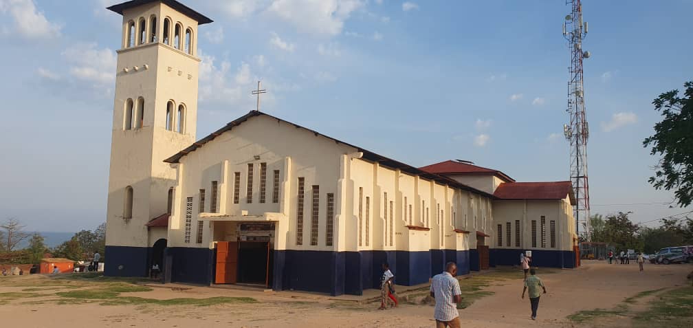 Uvira : Deux fidèles tués lors de la fête du Christ Roi à Luvungi, cinq blessés graves 2 109737