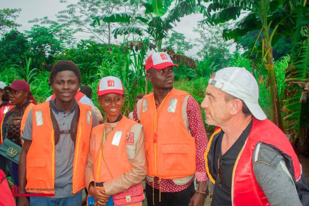 Tshopo : Kimbembe Mazunga rend hommage au Club RFI Kisangani à l’occasion des 30 ans du réseau mondial 4 131416 1