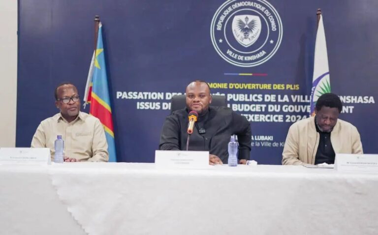 Kinshasa : Daniel Bumba mobilise les conseils communaux pour un grand nettoyage de la capitale