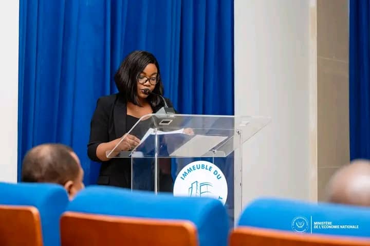 Kinshasa : Le Vice-Premier Ministre clôture les travaux de réforme du petit commerce et du commerce de détail 4 60389