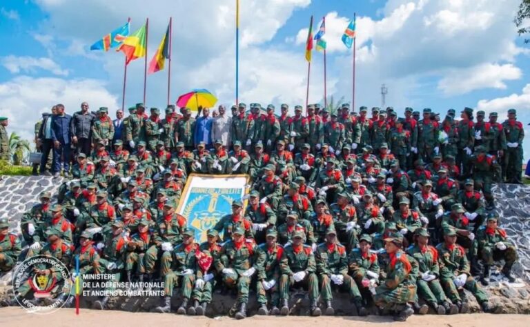 Kananga : Plus de 100 officiers prêtent serment à l’Académie militaire en présence du président de l’Assemblée provinciale