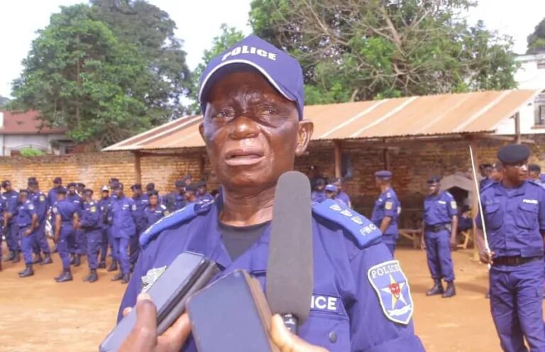 Haut-Uélé : Adrien Tambwe insiste sur la discipline des policiers lors de leur affectation à Isiro