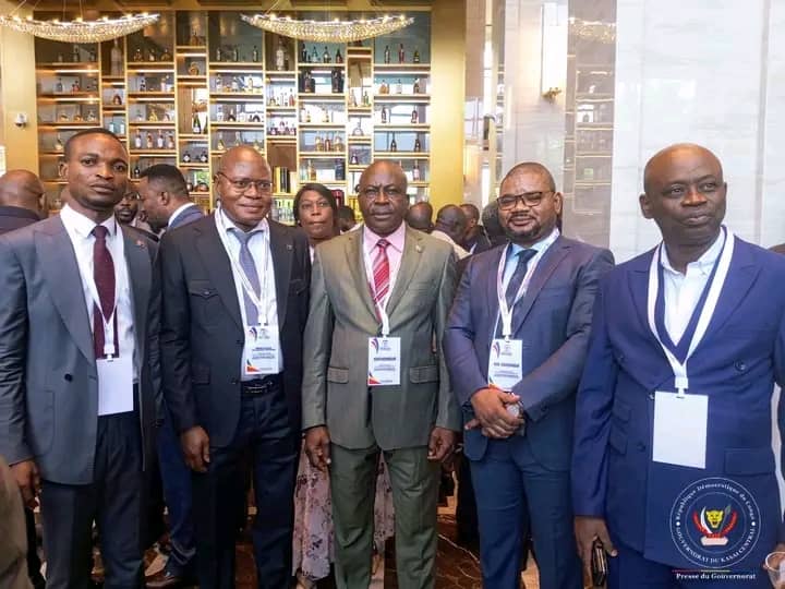 Kasaï Central : Le Gouverneur Joseph-Moïse Kambulu participe à la réunion sur la stabilisation des institutions provinciales à Kinshasa