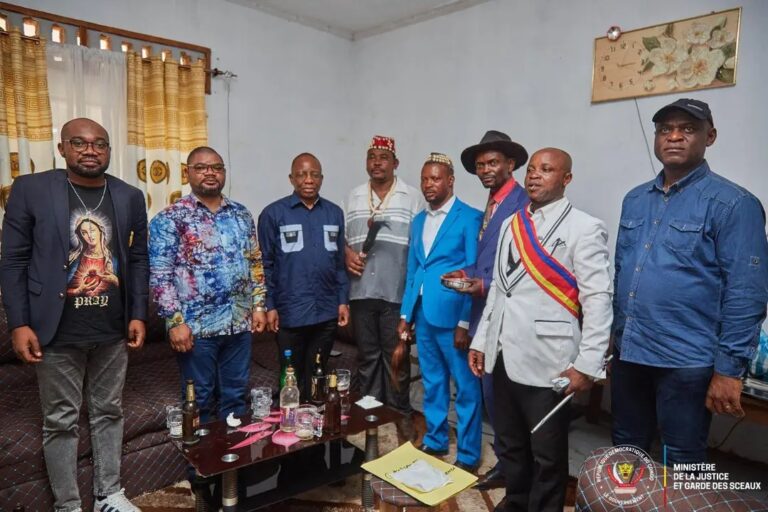 Demba : Le ministre Ngefa honoré par les chefs coutumiers pour sa visite historique