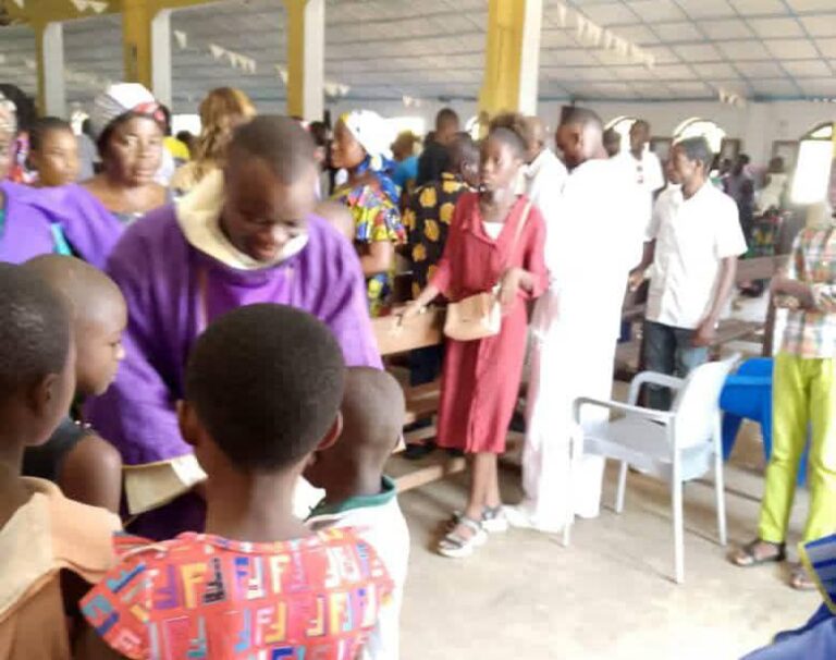 Mbandaka : Une messe dominicale placée sous le signe de la solidarité nationale