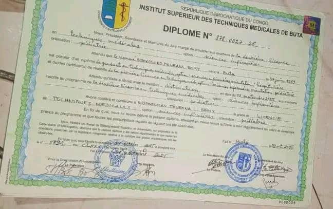 Buta : L’ISTM célèbre la régularisation de son statut avec les premiers diplômes