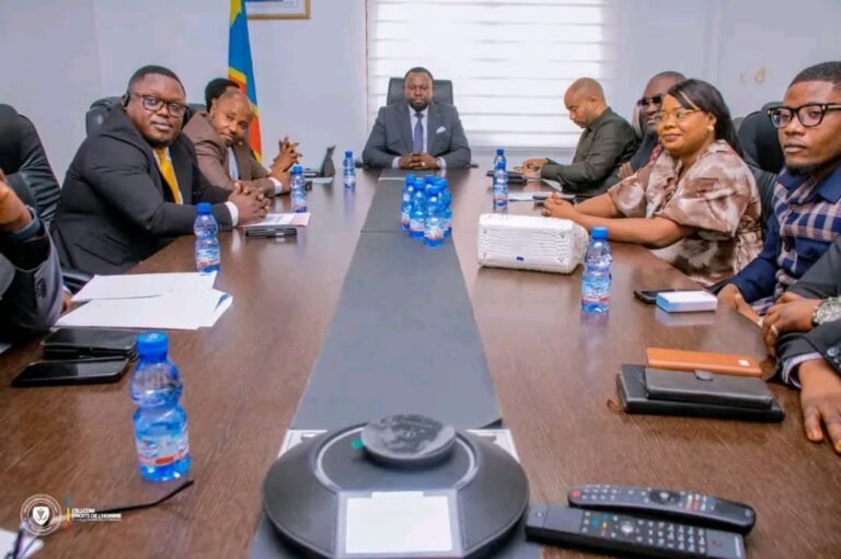 Kinshasa : Un député provincial plaide pour des mesures sanitaires urgentes en faveur des déguerpis de Pakajuma