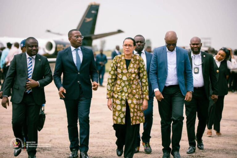 RDC : Judith Suminwa réaffirme l’engagement du gouvernement en faveur des cantines scolaires