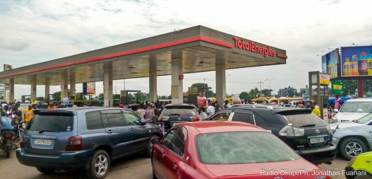 Kinshasa : Tous les véhicules bientôt identifiés et géolocalisés pour renforcer la sécurité