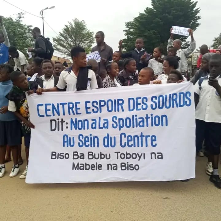 Kisangani : le Centre Espoir des Sourds alerte sur une tentative d’occupation illégale de son site
