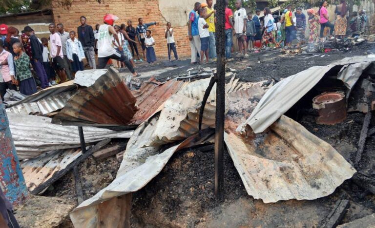 Kisangani : un incendie meurtrier emporte trois enfants au rond-point Maele