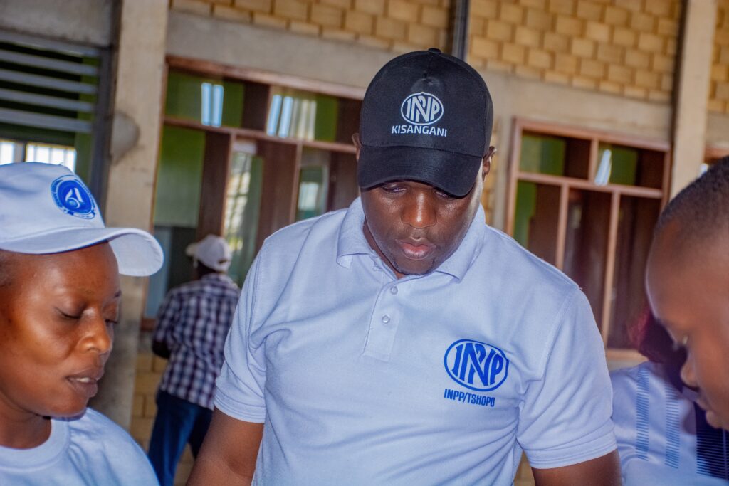 Tshopo : l’INPP clôture le Mois de la Femme par une marche de santé et un échange de vœux 3 DSC9550