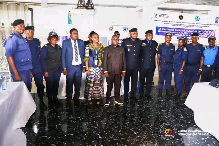 Tshikapa : les autorités mobilisées autour de la modernisation de la Police nationale congolaise 2 1003811