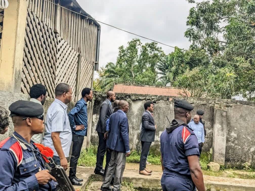 Tshopo : Paulin Lendongolia durcit le ton face aux constructions menaçant les infrastructures publiques 3 5676b5fc 7df2 41f3 9c4f 03088d113793