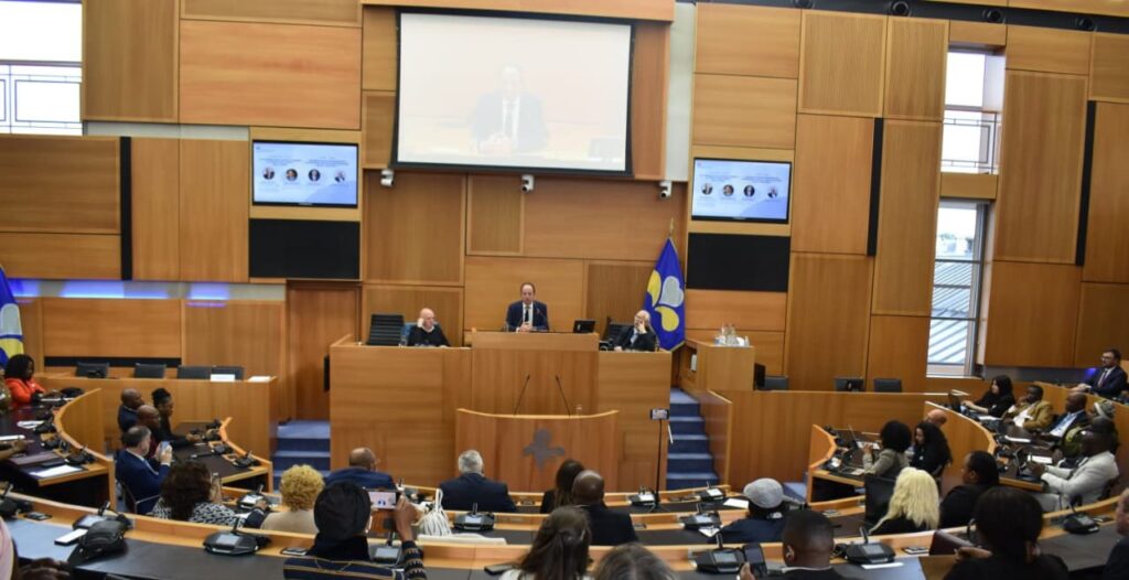 Bruxelles : Bertin Mampaka place la RDC au centre d’un débat stratégique sur l’aide internationale 2 940740