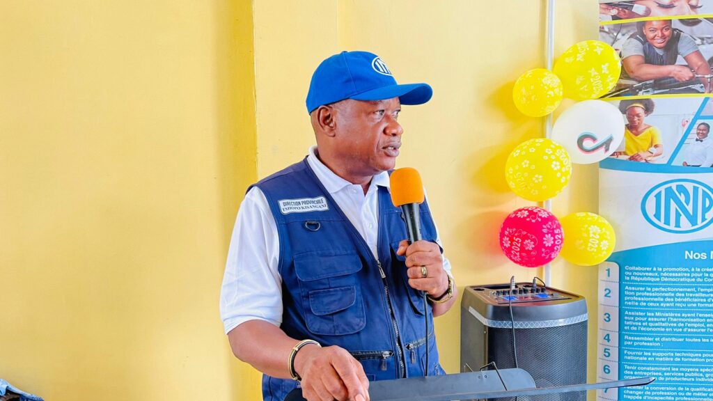 Kisangani : 30 jeunes incubés reçoivent leurs brevets à l’INPP/Tshopo après six mois de formation en entrepreneuriat financée par Enabel 4 1127647 1