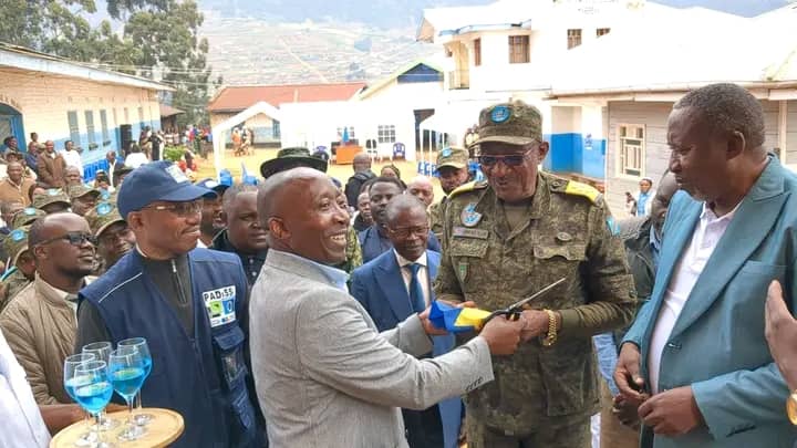 Nord-Kivu : l'administrateur militaire de Lubero plaide pour la construction d'un bloc cuisine moderne à l'HGR de Masereka 2 1257887